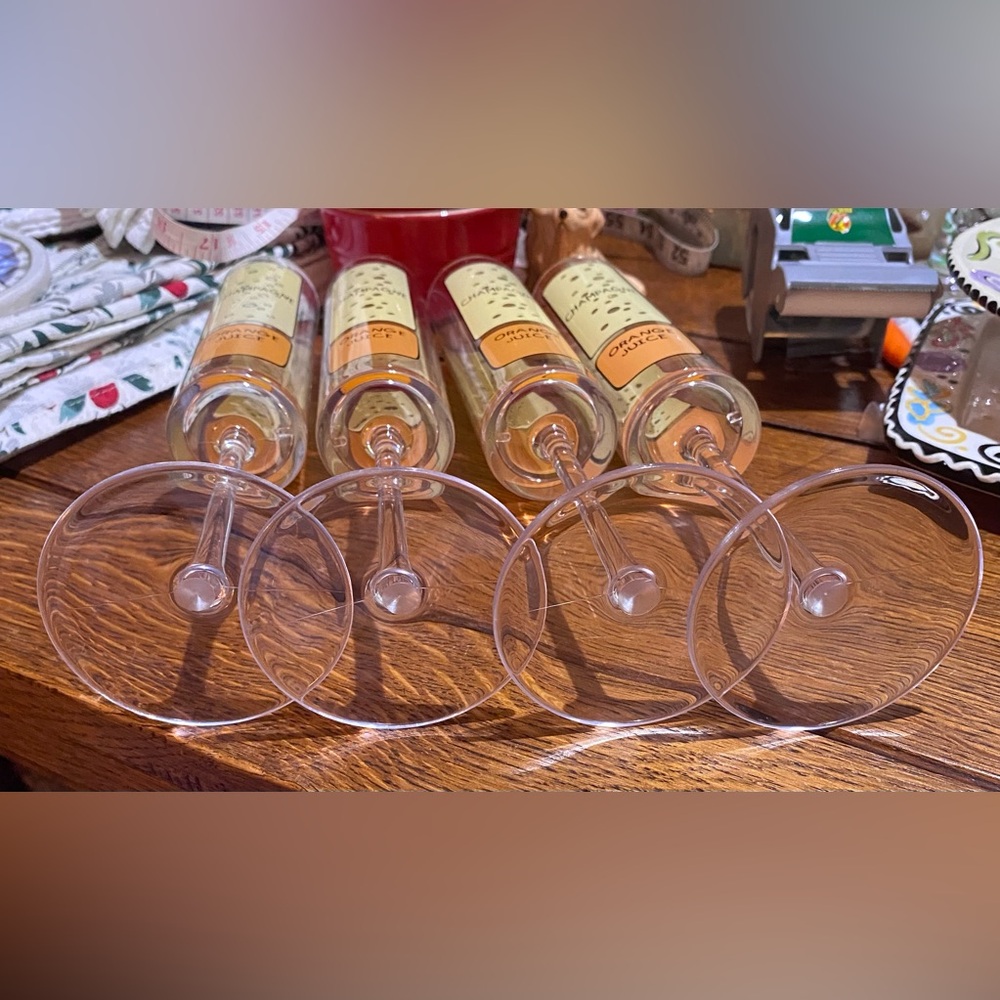 Champagne & Orange Juice Acrylic Champagne Flutes - Set of 4 - Picture 11 of 11